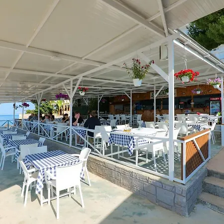 Oceanic Overview Otel