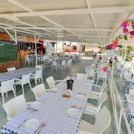 Oceanic Overview Hotel 4*