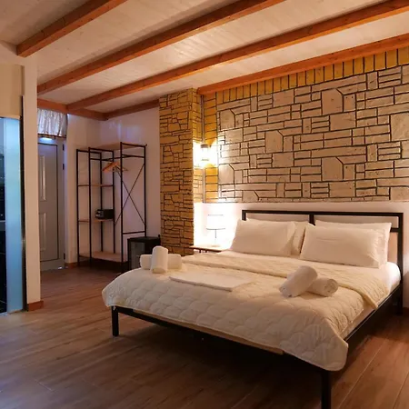 Oceanic Overview Otel