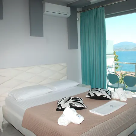 Oceanic Overview Otel Saranda