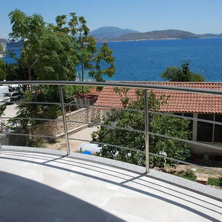 Oceanic Overview Otel 4*