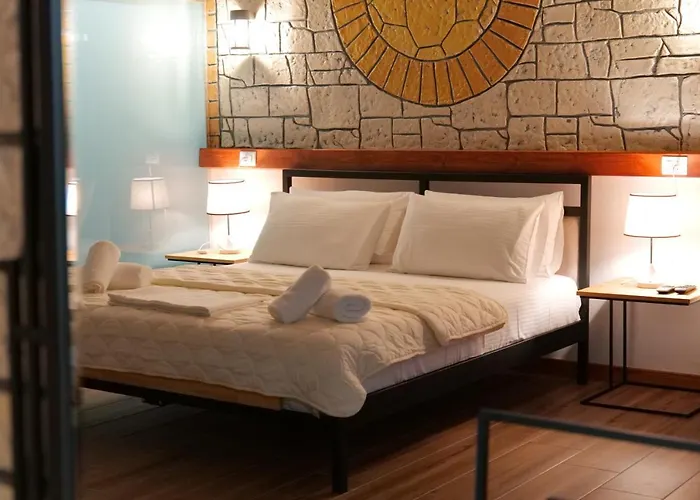 Oceanic Overview Hotel