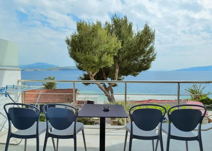 Oceanic Overview Hotel