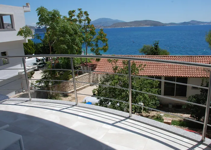 Oceanic Overview Hotel 4*