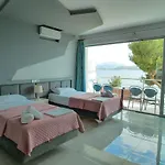 Oceanic Overview Sarandë