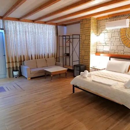 Hotell Oceanic Overview 4*