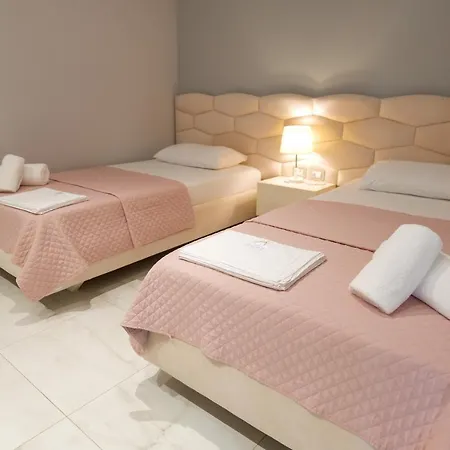 Oceanic Overview Sarandë