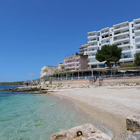 Hotel Oceanic Overview 4*