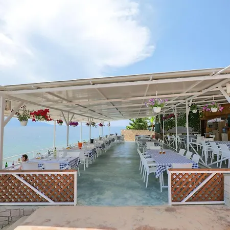 Hotel Oceanic Overview Sarande