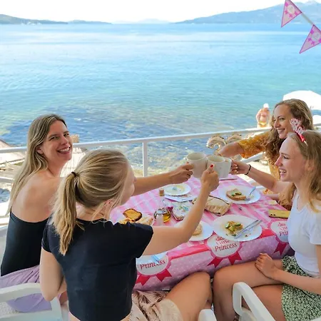 Oceanic Overview Hotel Sarande