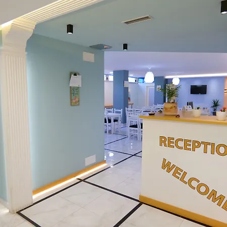 Hotel Oceanic Overview Sarandë
