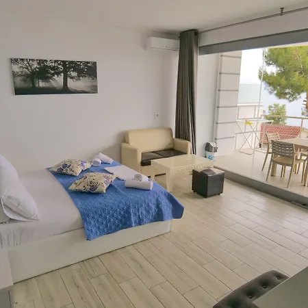 호텔 Oceanic Overview Sarandë