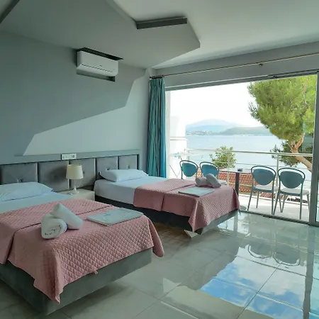 Oceanic Overview Hotel