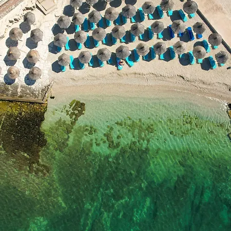 Hotel Oceanic Overview 4*