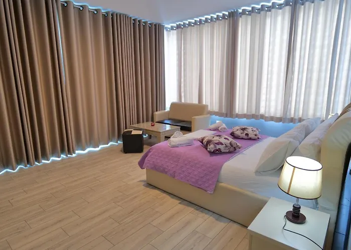 Oceanic Overview Hotel Sarandë