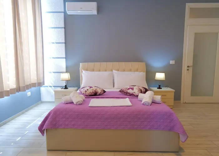 Oceanic Overview Hotel