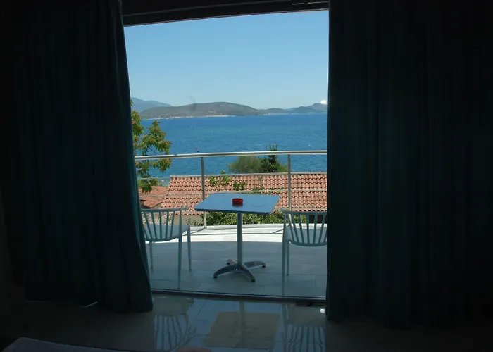 Oceanic Overview 4* Sarandë