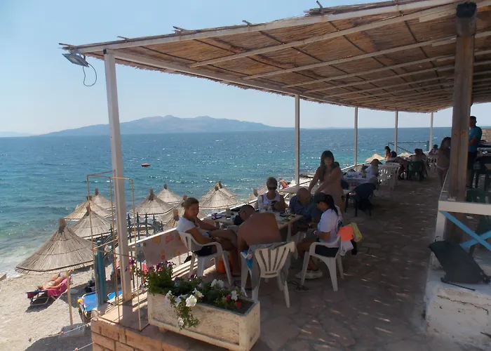 Hotel Oceanic Overview 4*